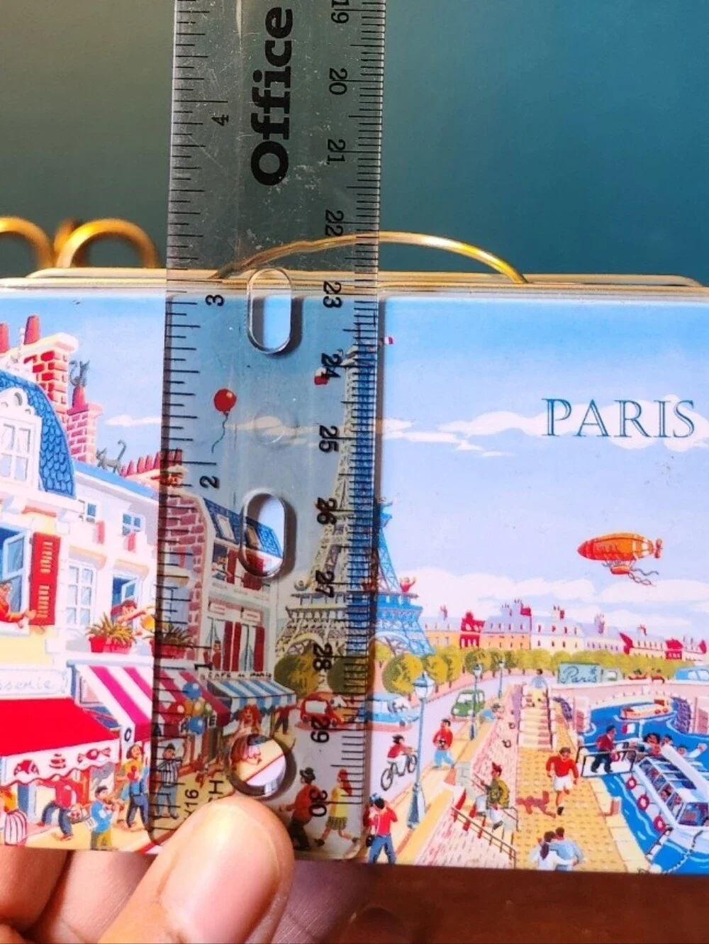 Paris France Eiffel Tower Scenic Metal Tin Box Souvenir Decorative Storage